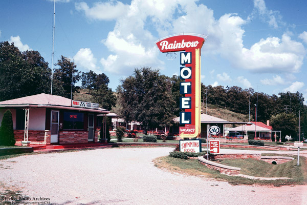 Rainbow Motel 1961